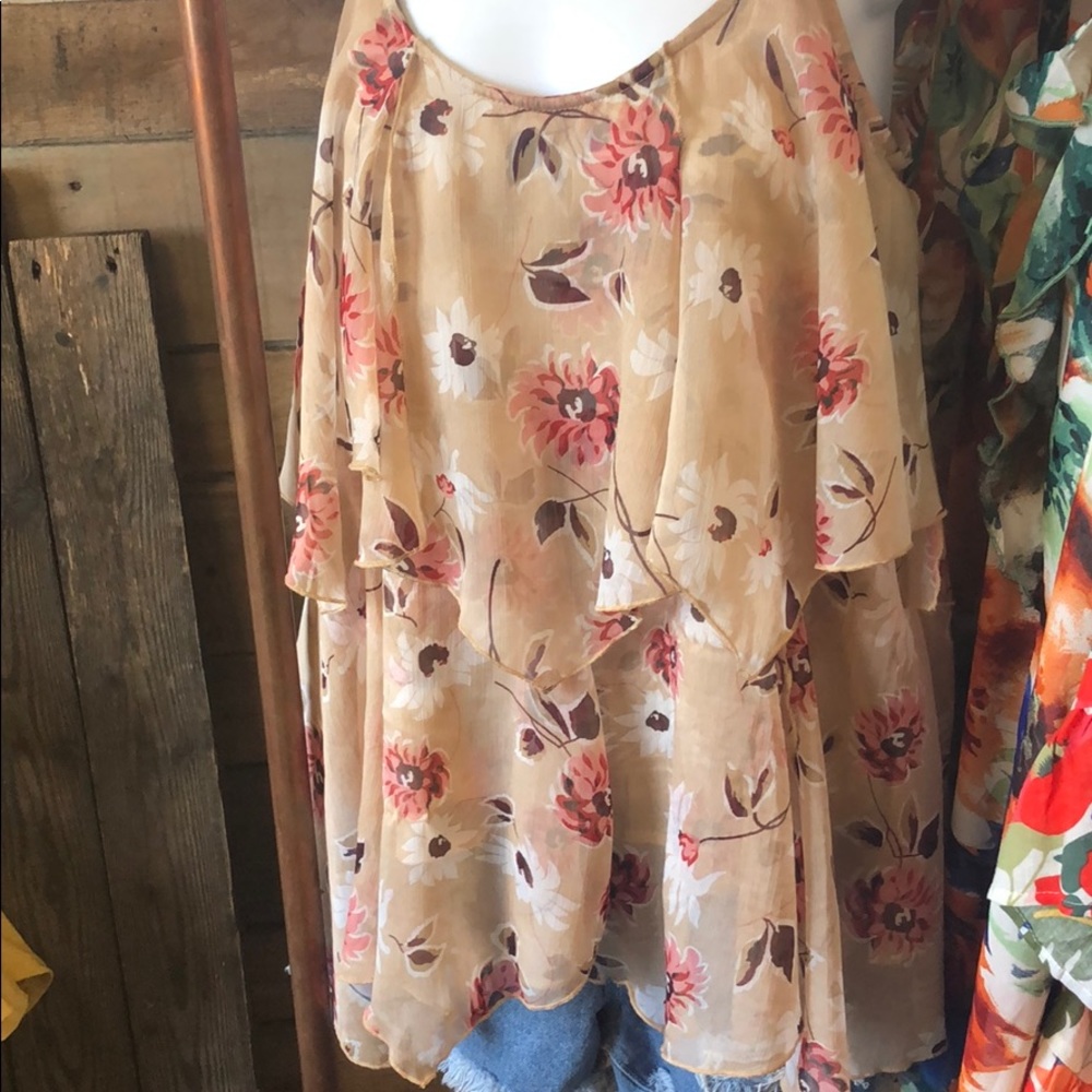 Floral tank